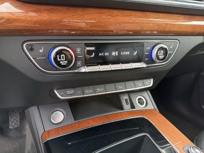 2022 Audi Q5 45 S line Premium quattro