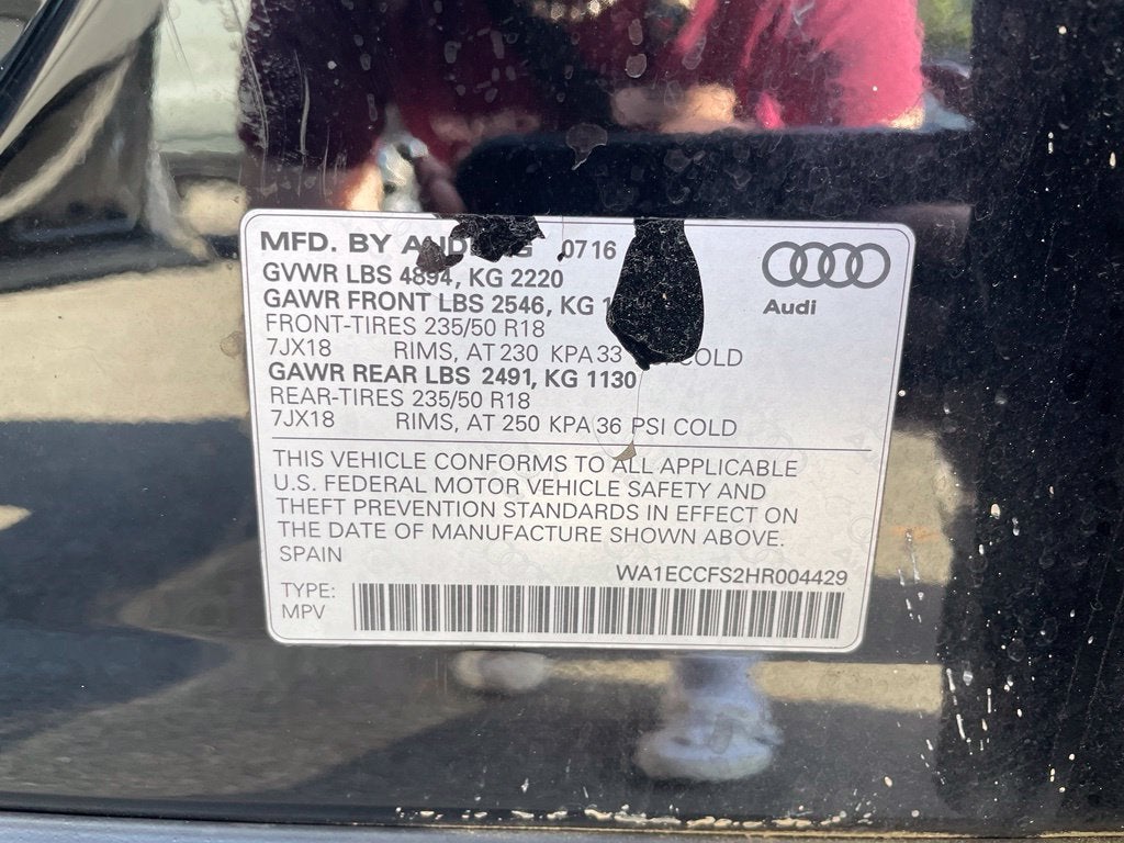 2017 Audi Q3 2.0T Premium, Pano Roof, Leather quattro