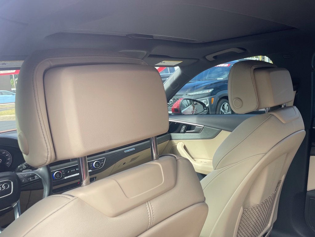 2023 Audi A4 45 S line Premium Plus quattro
