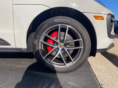 2022 Porsche Macan S Premium Plus Pkg, Clean CarFax, One Owner, Low Mil