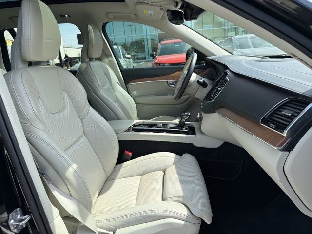 2020 Volvo XC90 T6 Inscription
