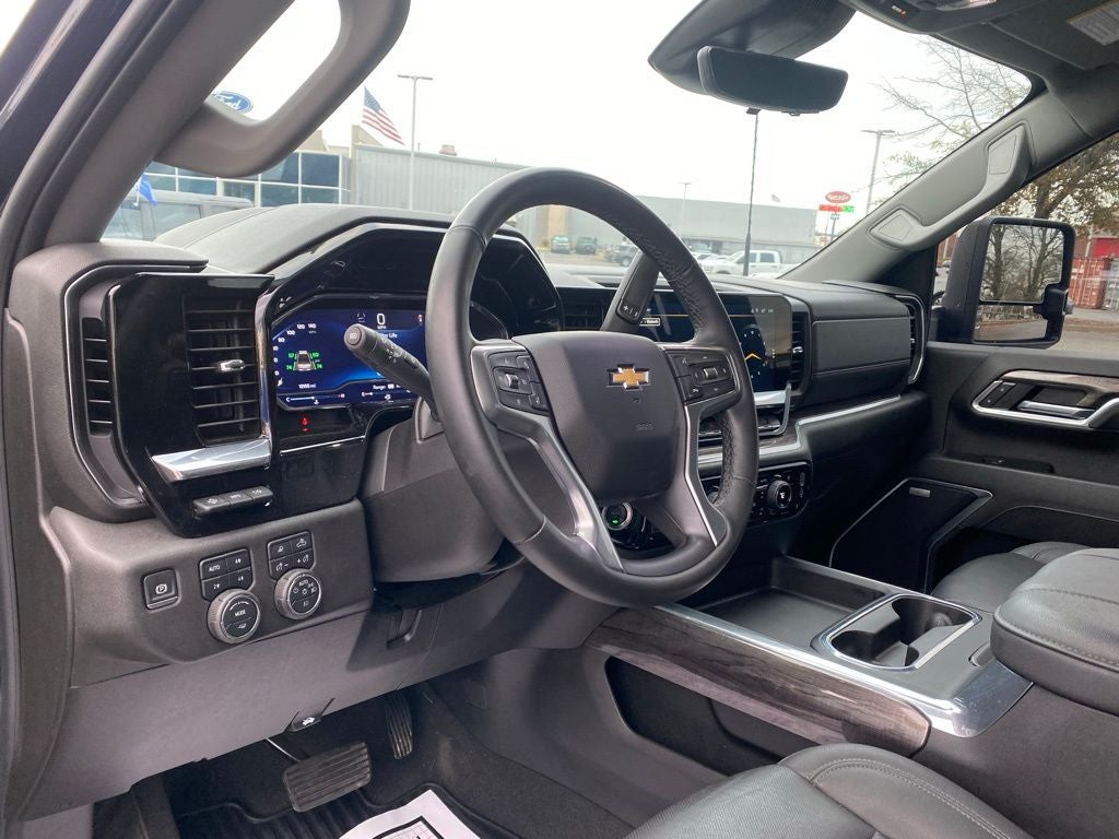 2025 Chevrolet Silverado 2500HD LTZ