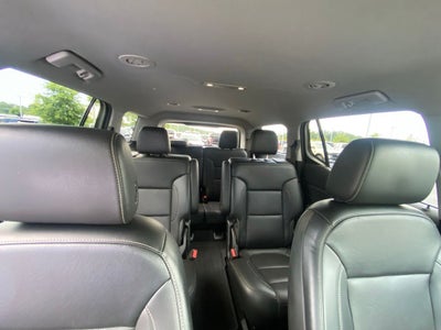 2022 GMC Acadia SLT