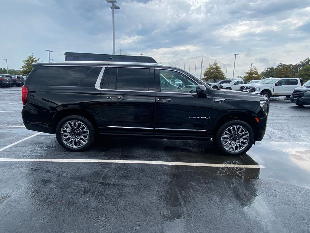 2024 GMC Yukon XL Denali Ultimate