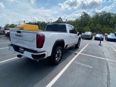 2024 GMC Sierra 2500HD Denali