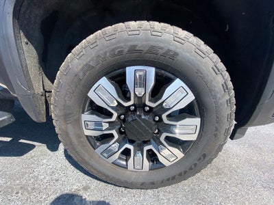 2025 GMC Sierra 2500HD Denali