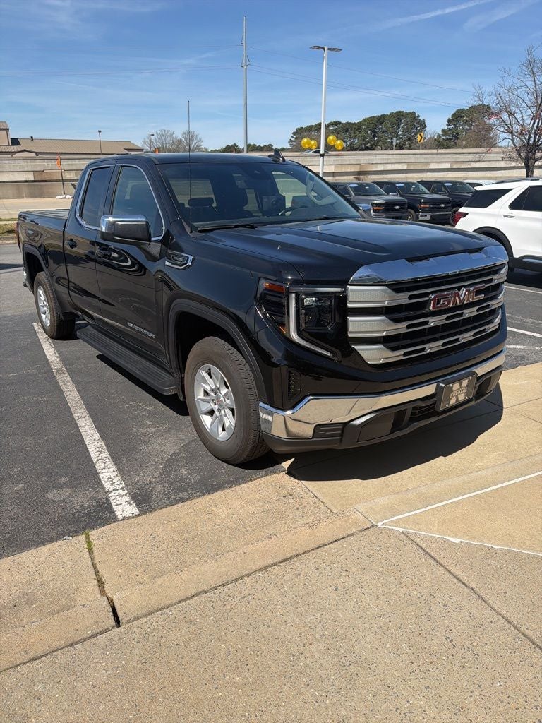 2024 GMC Sierra 1500 SLE