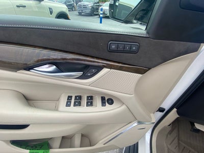 2018 Cadillac Escalade ESV Luxury