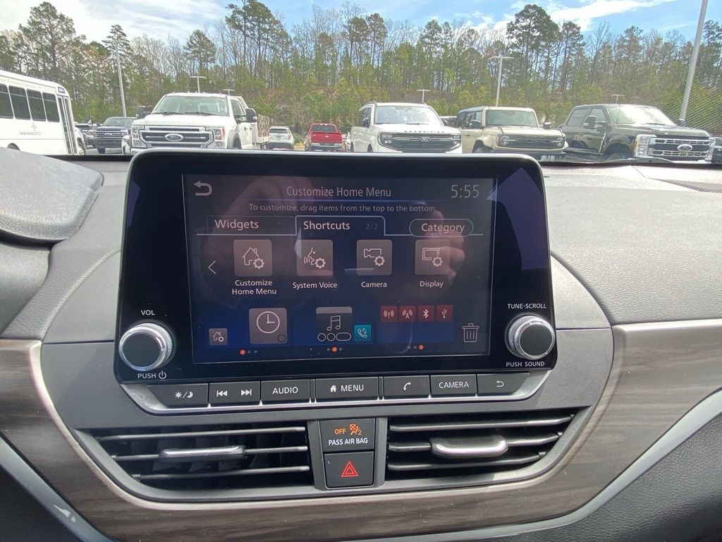 2023 Nissan Altima 2.5 SV