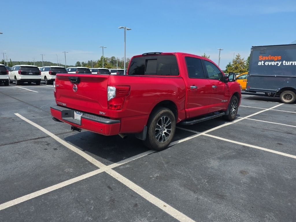 2021 Nissan Titan SV