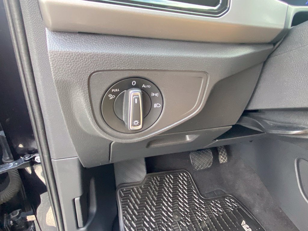 2020 Volkswagen Atlas Cross Sport 3.6L V6 SEL Premium 4Motion