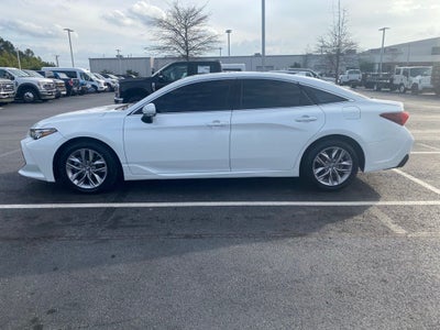 2019 Toyota Avalon XLE