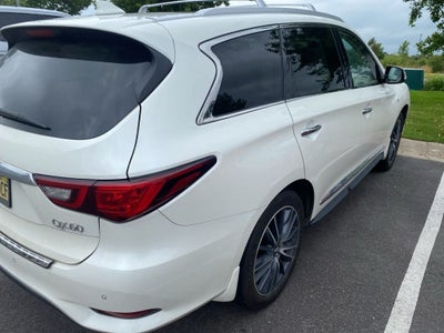 2019 INFINITI QX60 LUXE