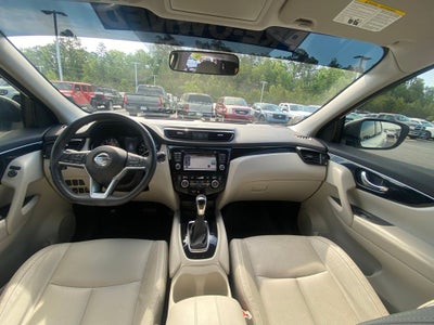 2017 Nissan Rogue Sport SL