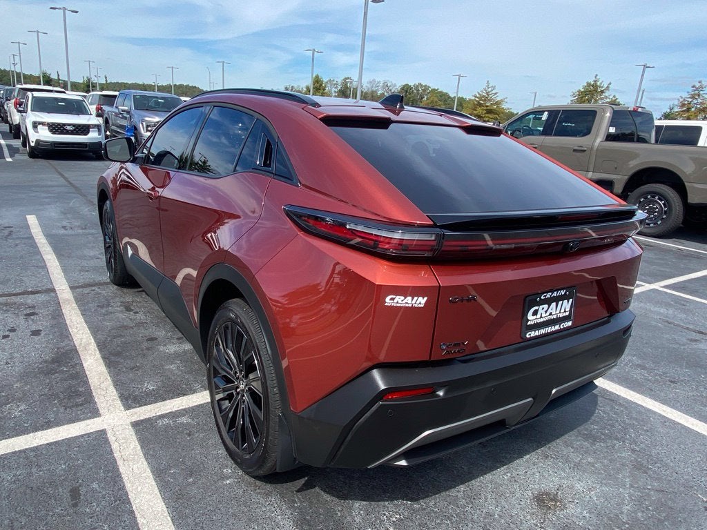 2026 Toyota C-HR XSE
