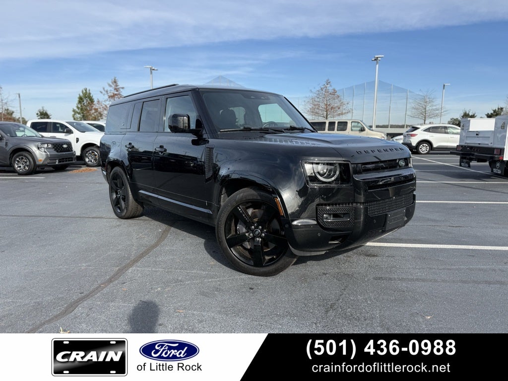 2024 Land Rover Defender 130 X-Dynamic SE