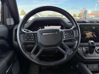 2024 Land Rover Defender 130 X-Dynamic SE