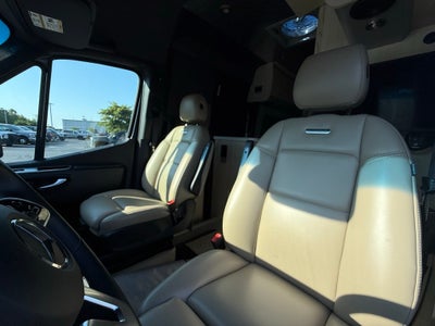 2023 Mercedes-Benz Airstream Cargo 170 WB High Roof