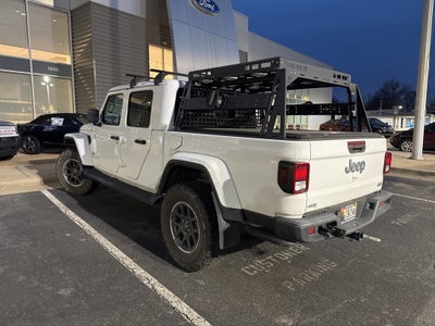 2022 Jeep Gladiator Overland