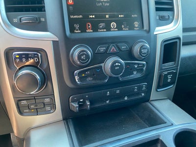 2014 RAM 1500 Big Horn - 4WD - LOW MILES - CLEAN CARFAX