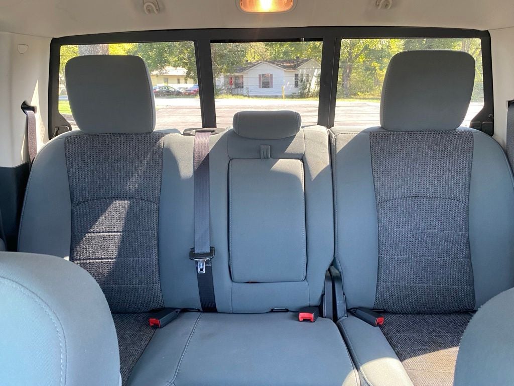 2014 RAM 1500 Big Horn - 4WD - LOW MILES - CLEAN CARFAX
