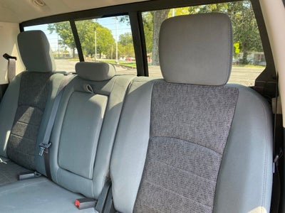2014 RAM 1500 Big Horn - 4WD - LOW MILES - CLEAN CARFAX