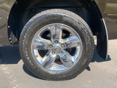 2014 RAM 1500 Big Horn - 4WD - LOW MILES - CLEAN CARFAX