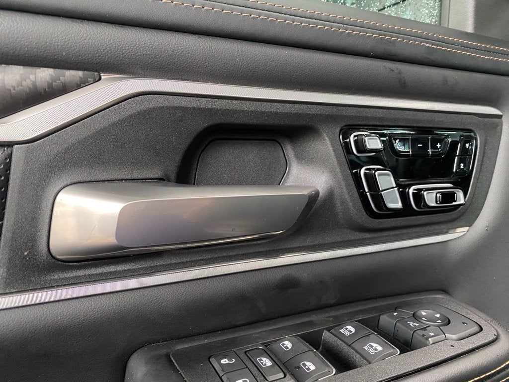 2026 RAM 1500 Tungsten - 4WD - CREW CAB