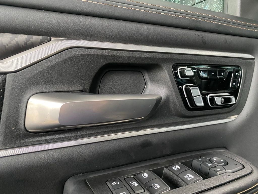 2026 RAM 1500 Tungsten - 4WD - CREW CAB