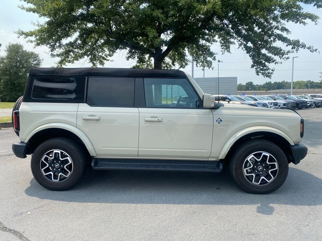 2025 Ford Bronco Outer Banks SOFT TOP