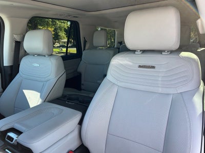 2025 Ford Expedition Platinum - 4WD - PLATINUM ULTIMATE