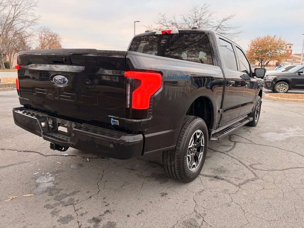 2023 Ford F-150 Lightning XLT