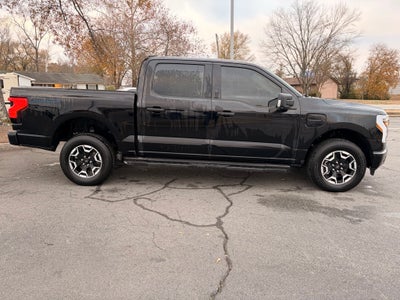 2023 Ford F-150 Lightning XLT