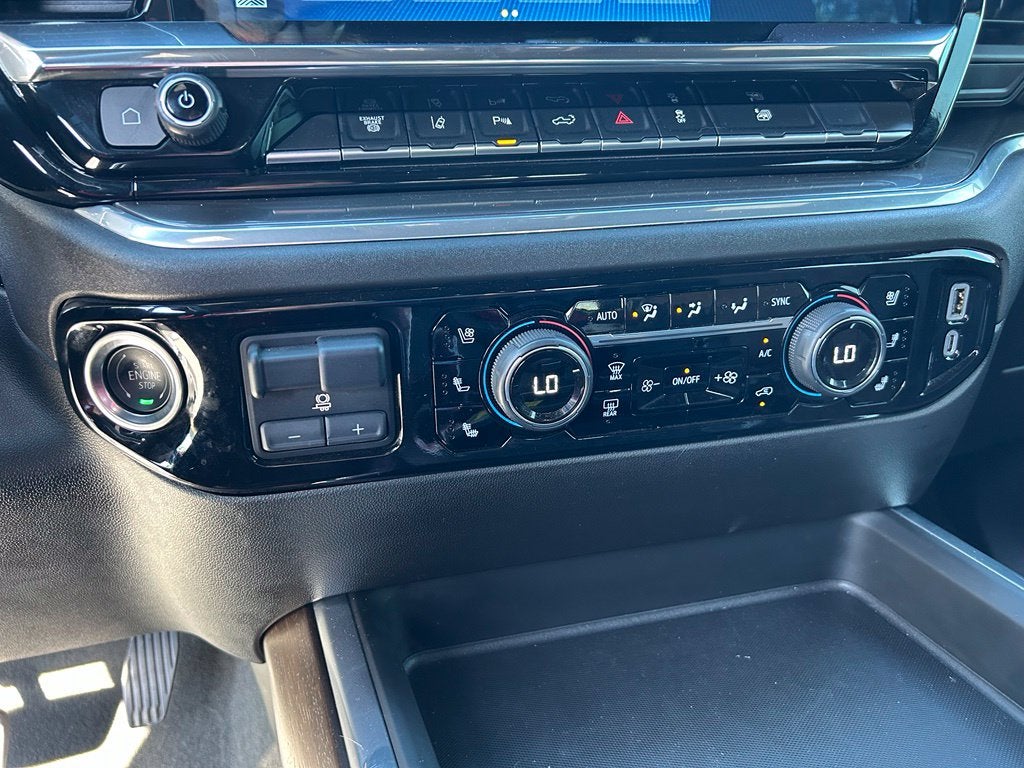 2025 Chevrolet Silverado 3500HD High Country - 4WD - 6.6L DURAMAX