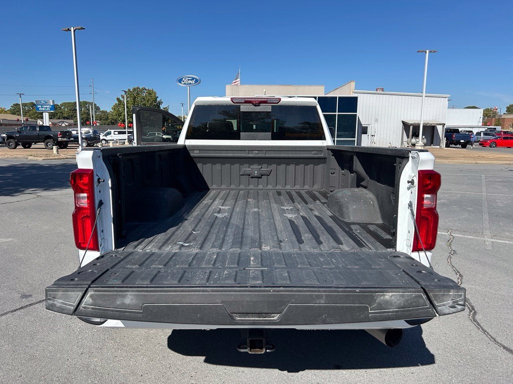 2025 Chevrolet Silverado 3500HD High Country - 4WD - 6.6L DURAMAX