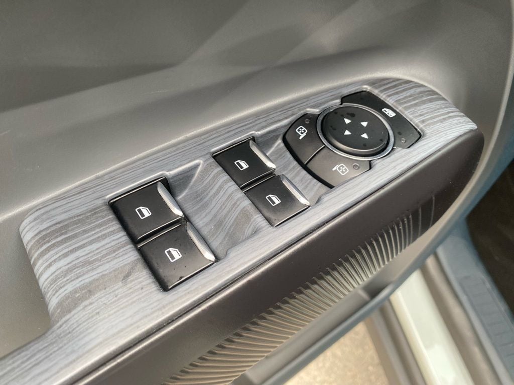 2024 Ford Maverick XL