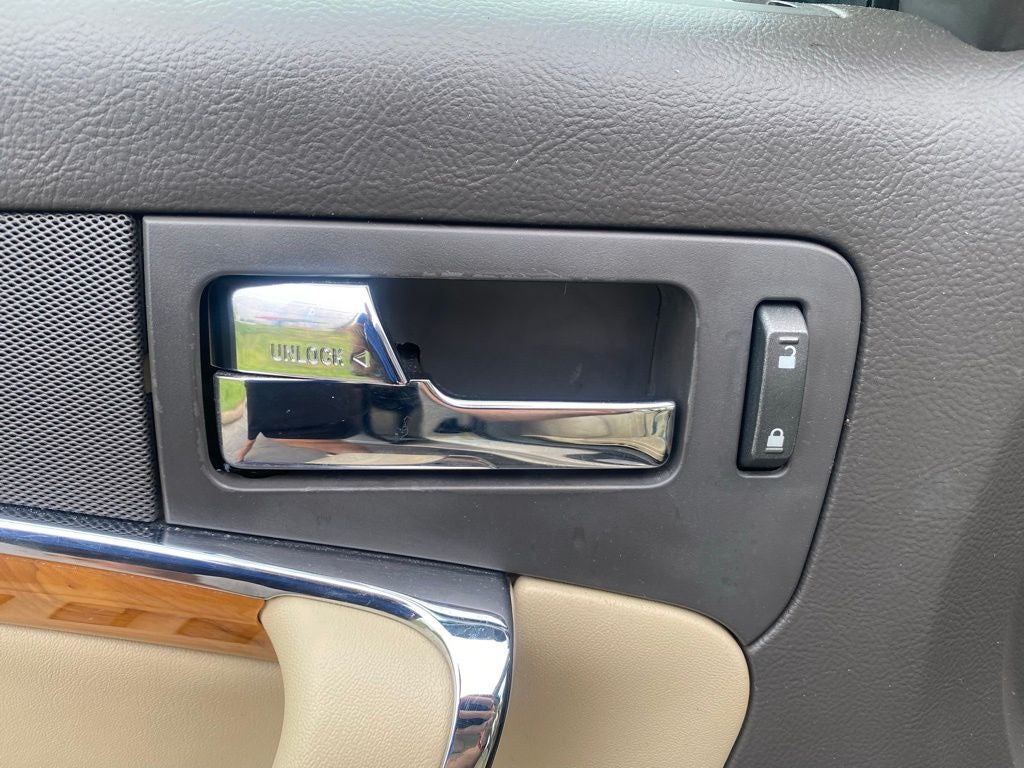 2010 Lincoln MKZ Base