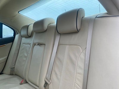 2010 Lincoln MKZ Base