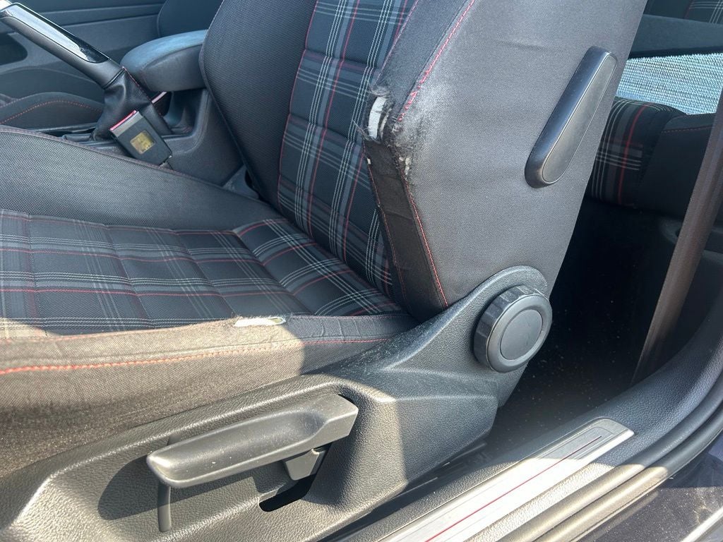 2016 Volkswagen Golf GTI S