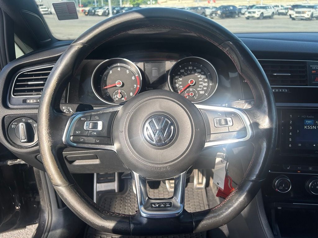 2016 Volkswagen Golf GTI S