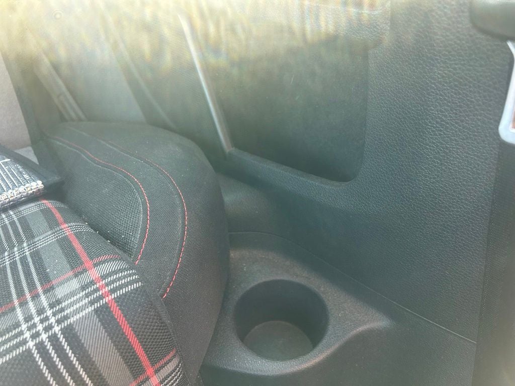 2016 Volkswagen Golf GTI S
