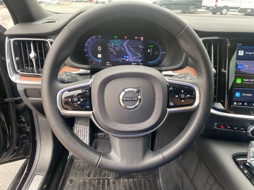 2023 Volvo S60 Recharge Plug-In Hybrid T8 Plus Black Edition