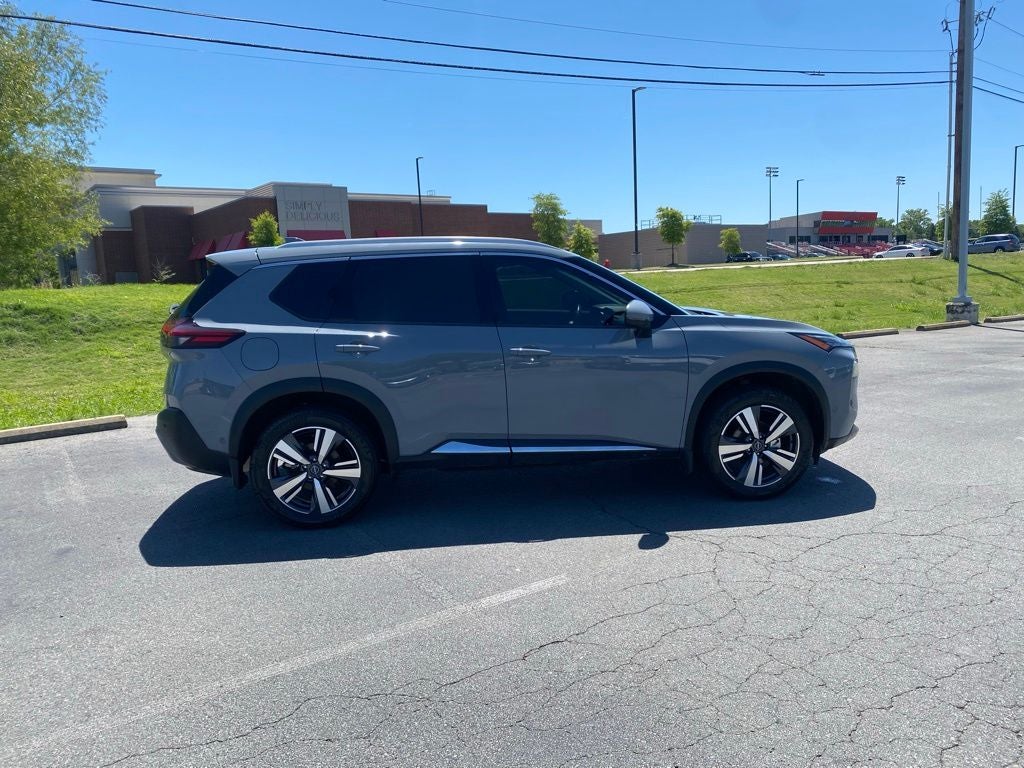 2023 Nissan Rogue SL