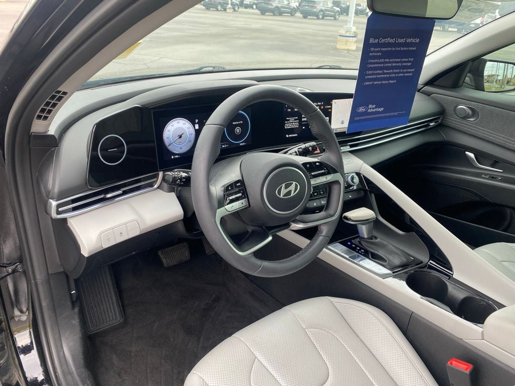 2025 Hyundai Elantra Limited