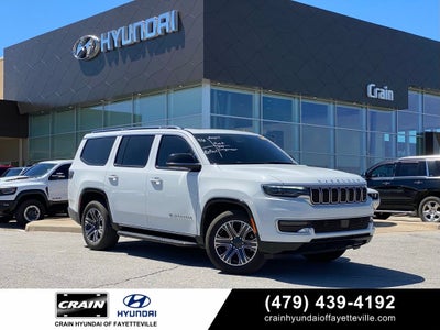 2024 Jeep Wagoneer Base