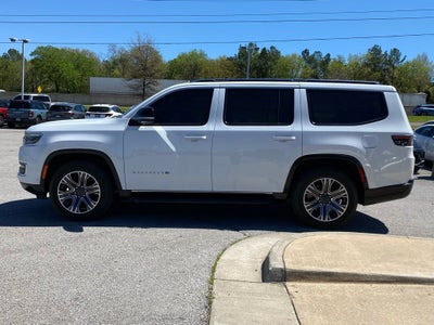 2024 Jeep Wagoneer Base