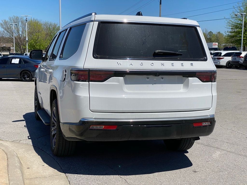 2024 Jeep Wagoneer Base