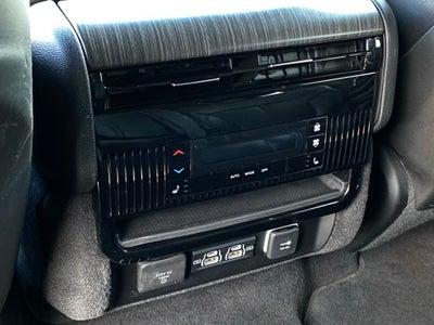 2023 Jeep Wagoneer Series III