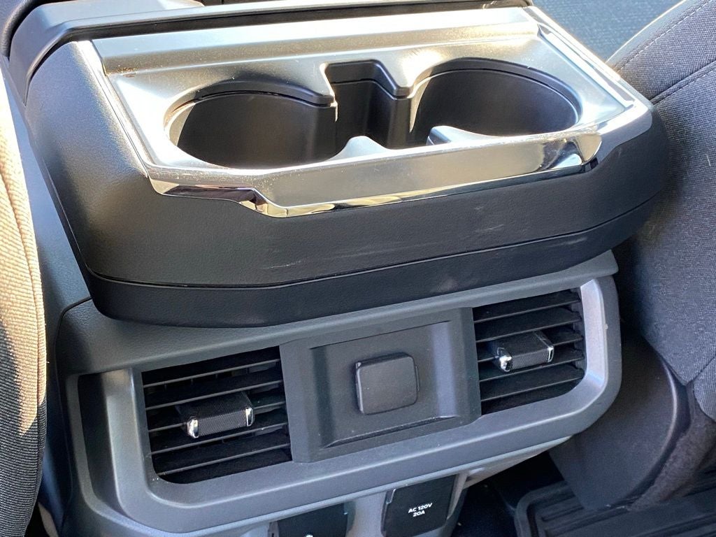 2024 Ford F-150 Lightning Flash