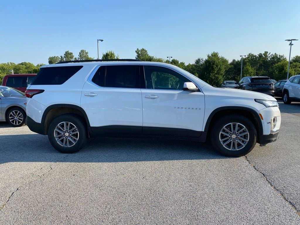 2023 Chevrolet Traverse LT Leather